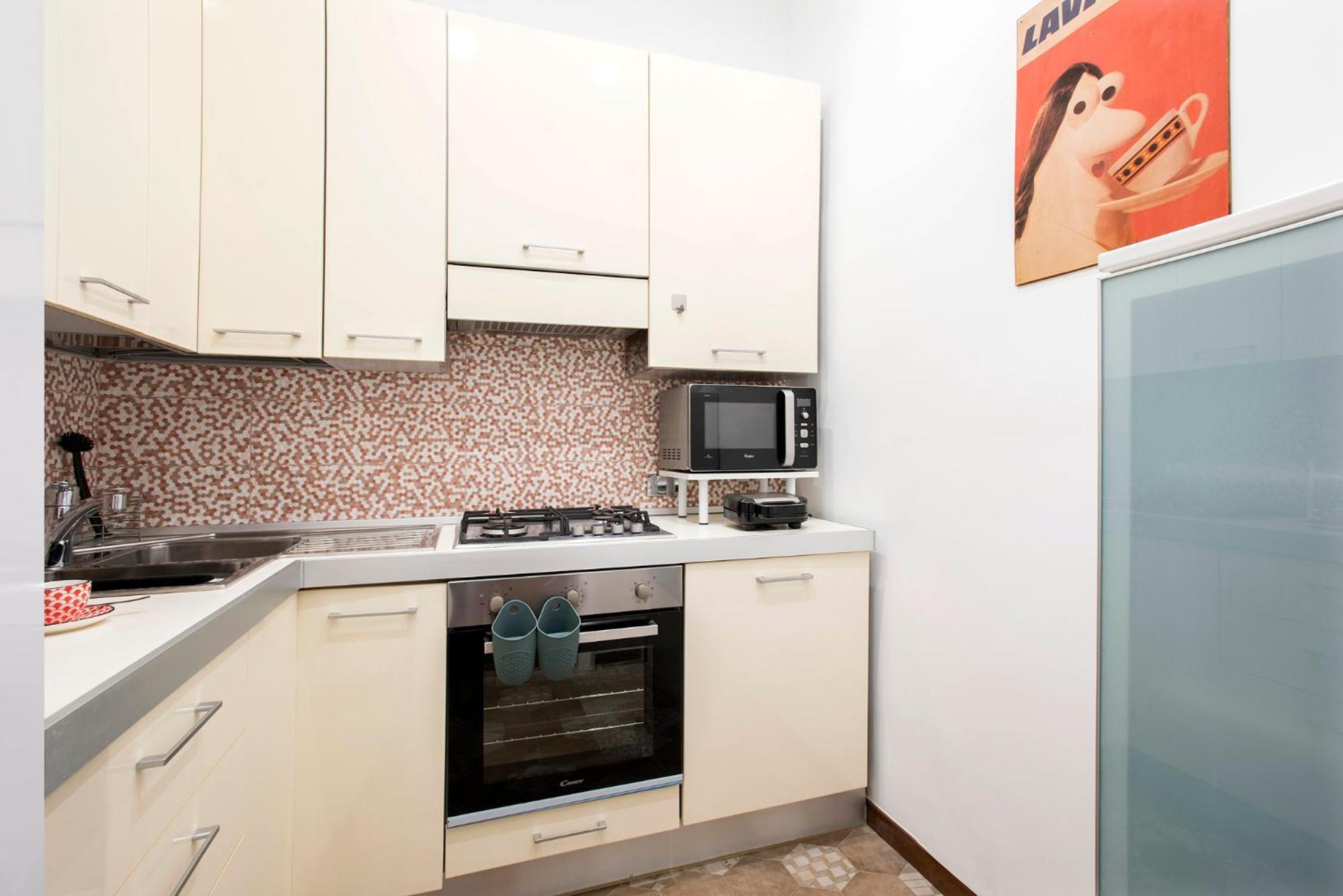 Montebello Style Apartment *