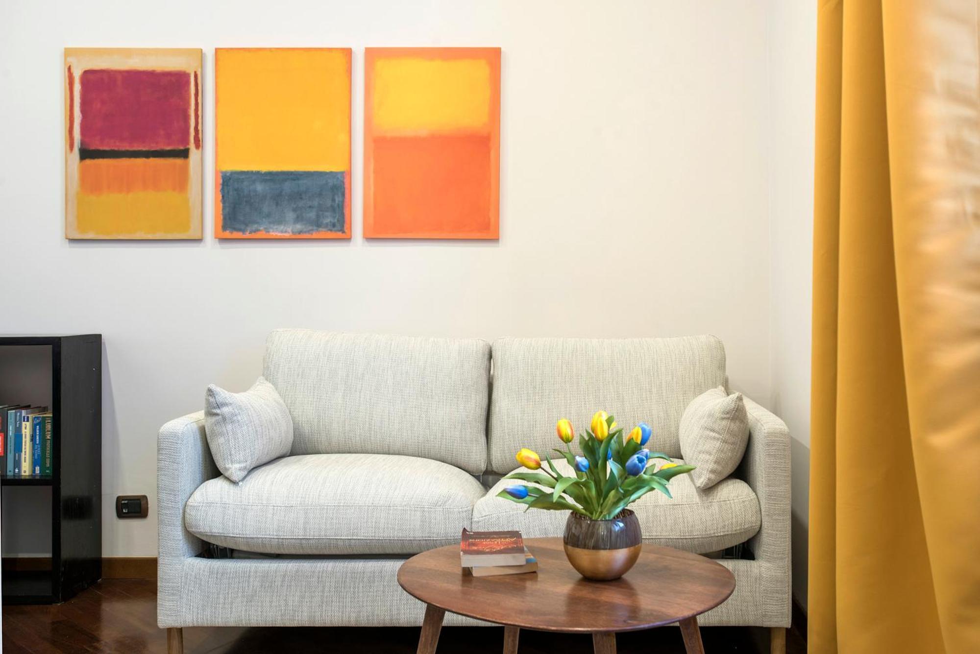 Montebello Style Apartment *
